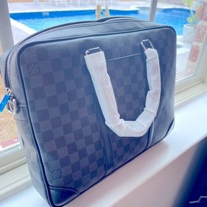 SOLD🔥🔥Designer Inspired Laptop 💻 Bag